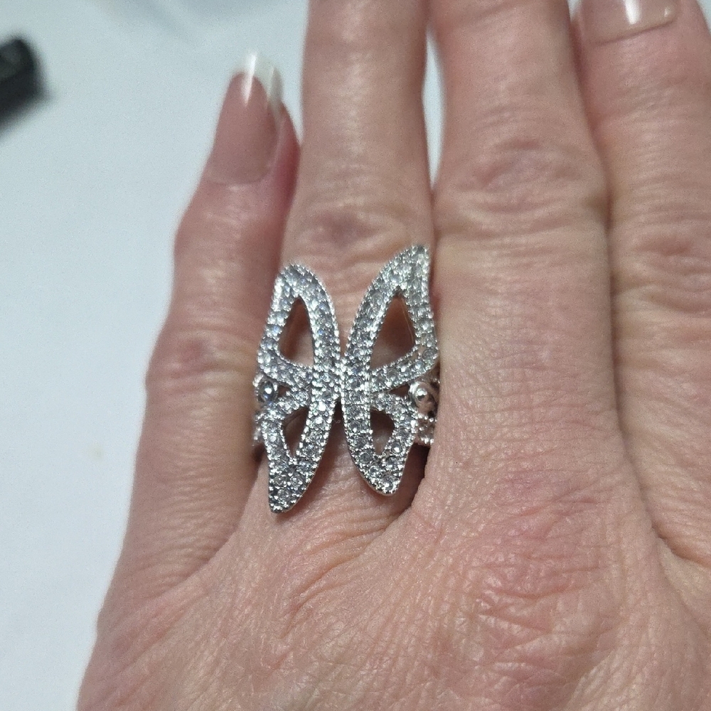 Elegant‎ Silver Butterfly Ring